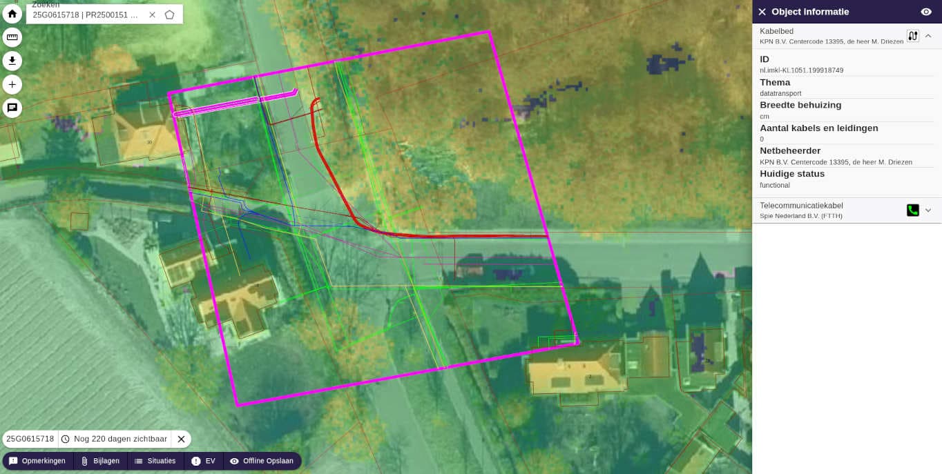 DiaFlow op een breed scherm: het graafgebied en de kabels op de luchtfoto, met het paneel Object informatie open voor een kabelbed